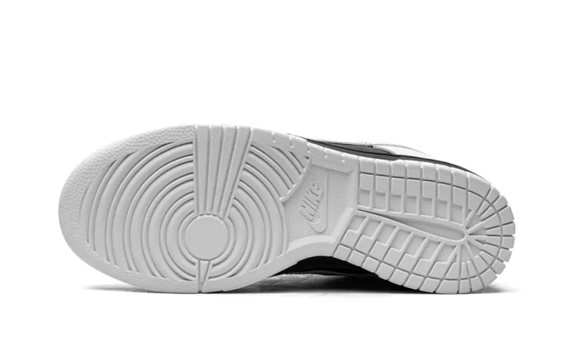 Nike Dunk Dunk Low 'Reverse Panda'